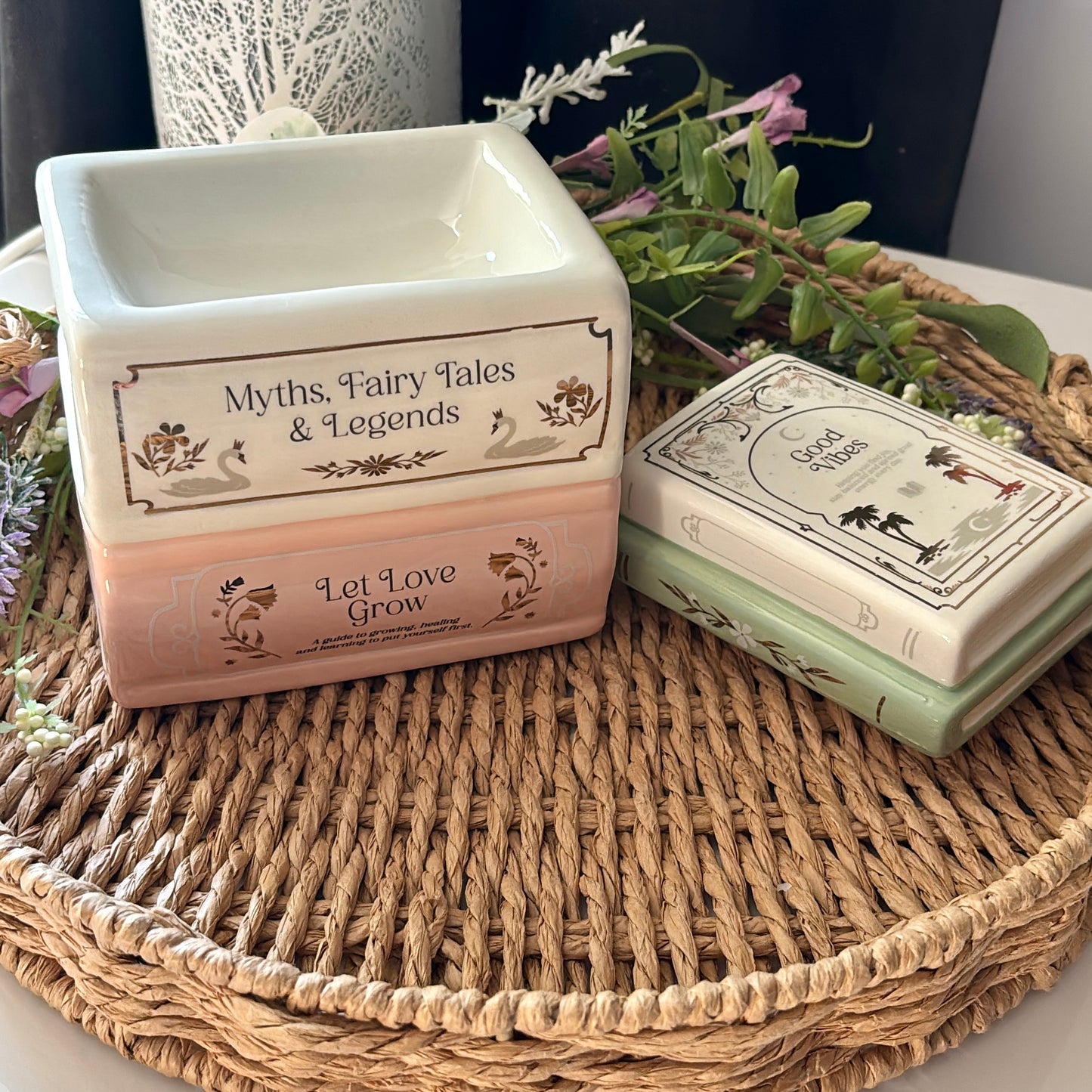 Ceramic Book Burner Wax Melt Gift Set