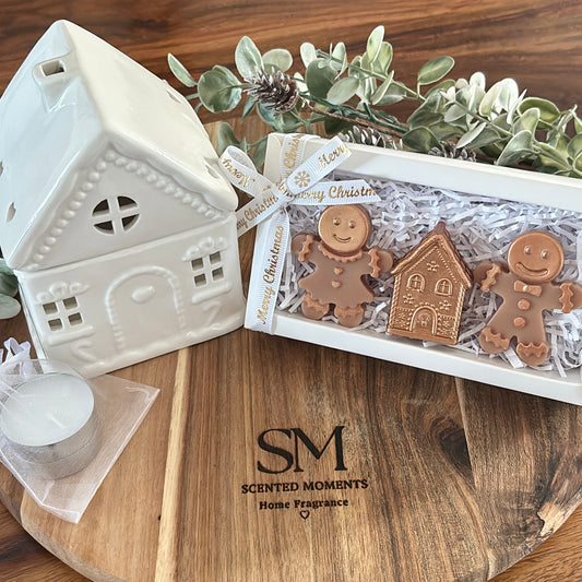 Gingerbread house burner gift set
