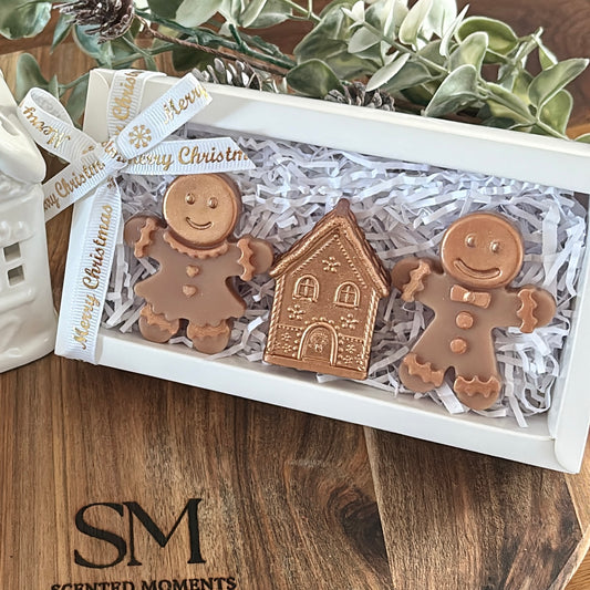 Gingerbread House & Figures Gift Set