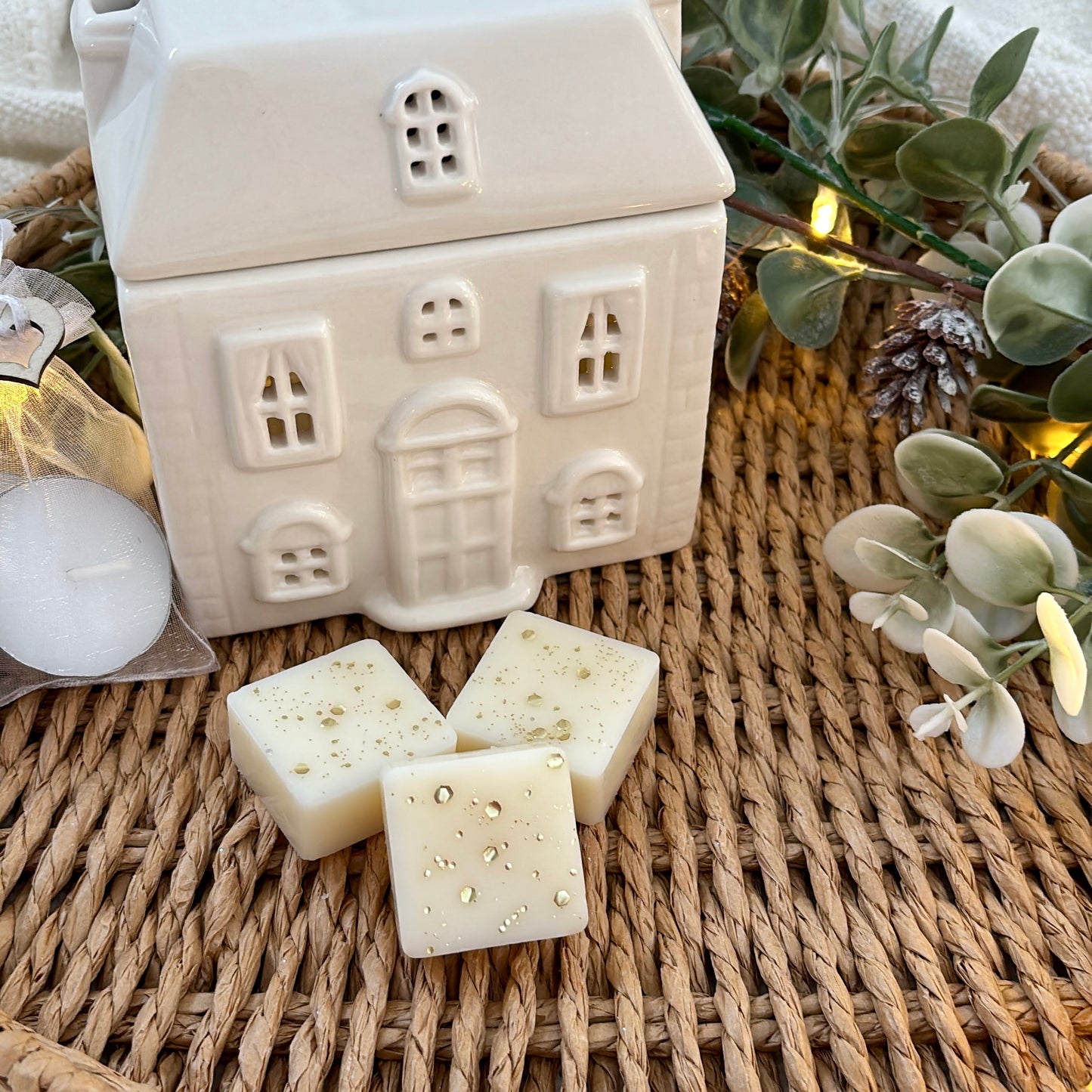 Wax Melt House Burner Gift Set