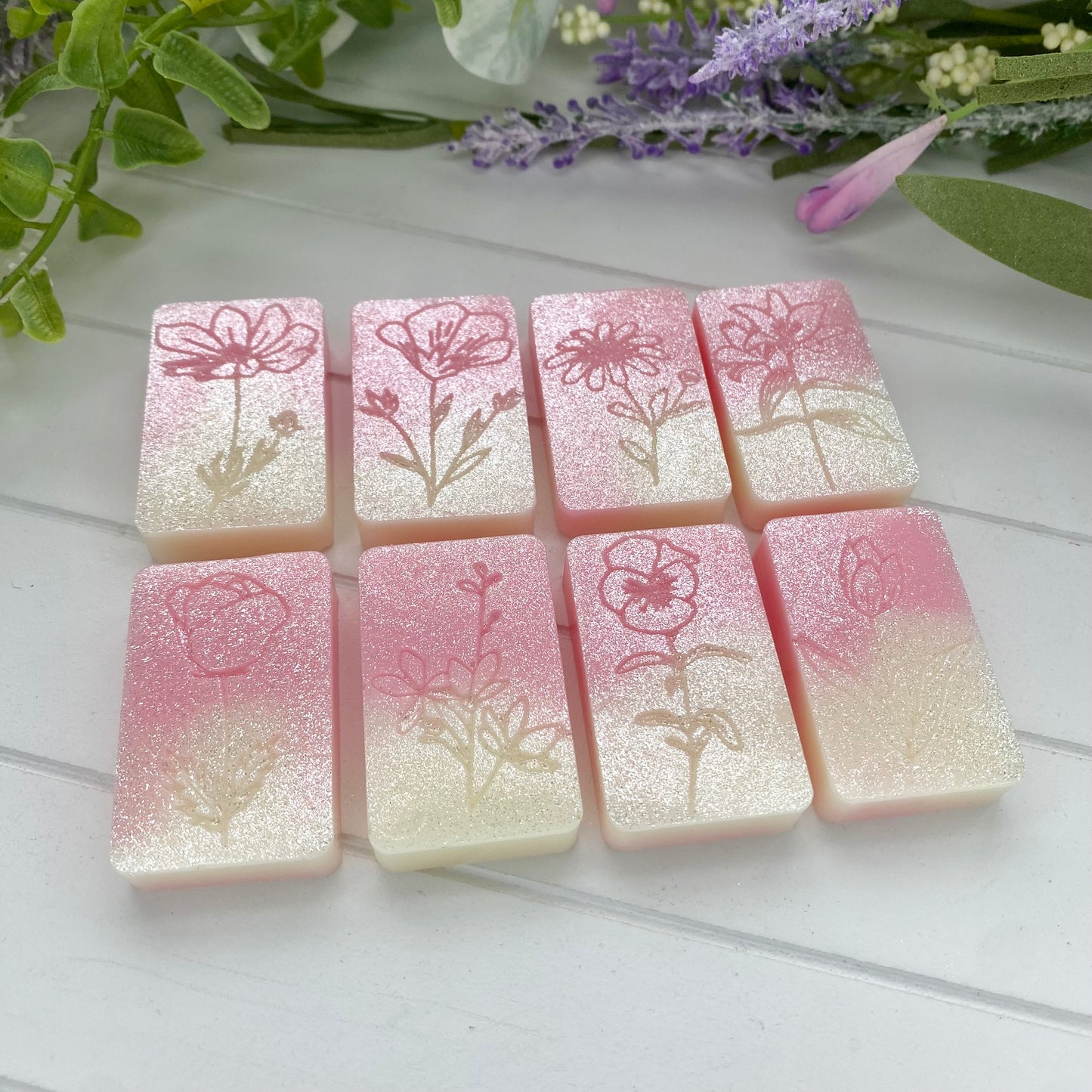 Shimmering mini wax melt slabs