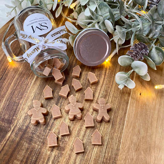 Jar of Mini Gingerbread House & Gingerbread figures